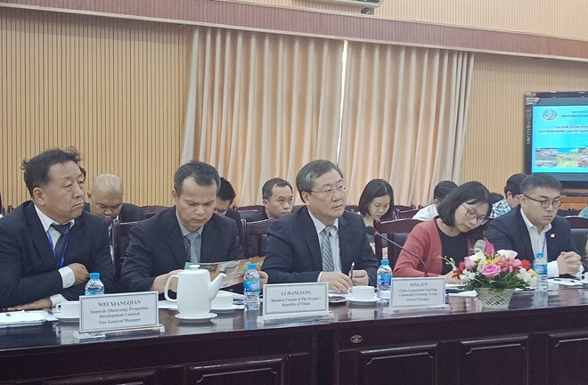 中方代表團(tuán)。圖自越通社